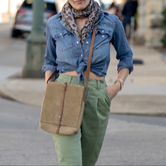 Michael Kors Collection Suede Messenger bag - Picture 2 of 3